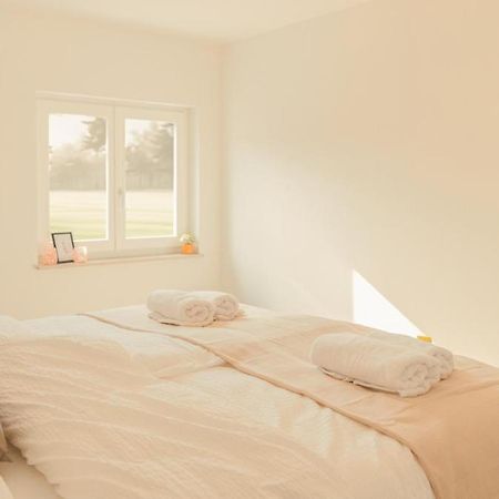 Naturoase Sinzing / Parkplatz, Waschmaschine, Etc. Apartment Exterior foto